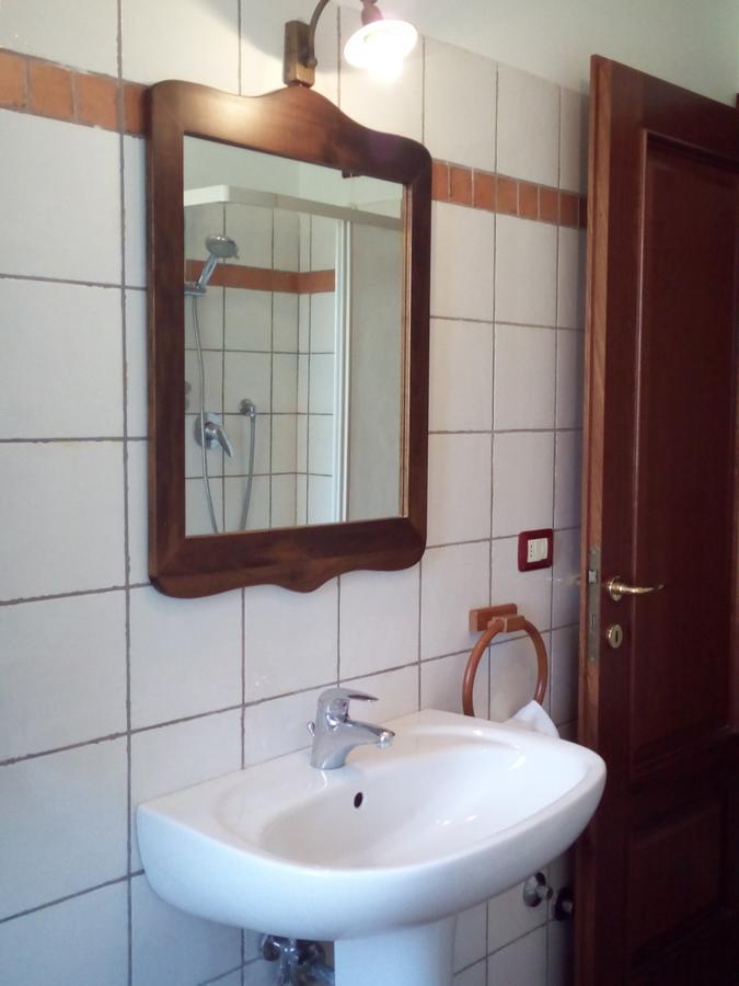 Antonella House -Podere Della Collina Palaia Ngoại thất bức ảnh